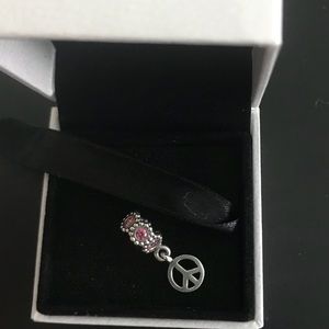 Retired Pandora Peace Sign